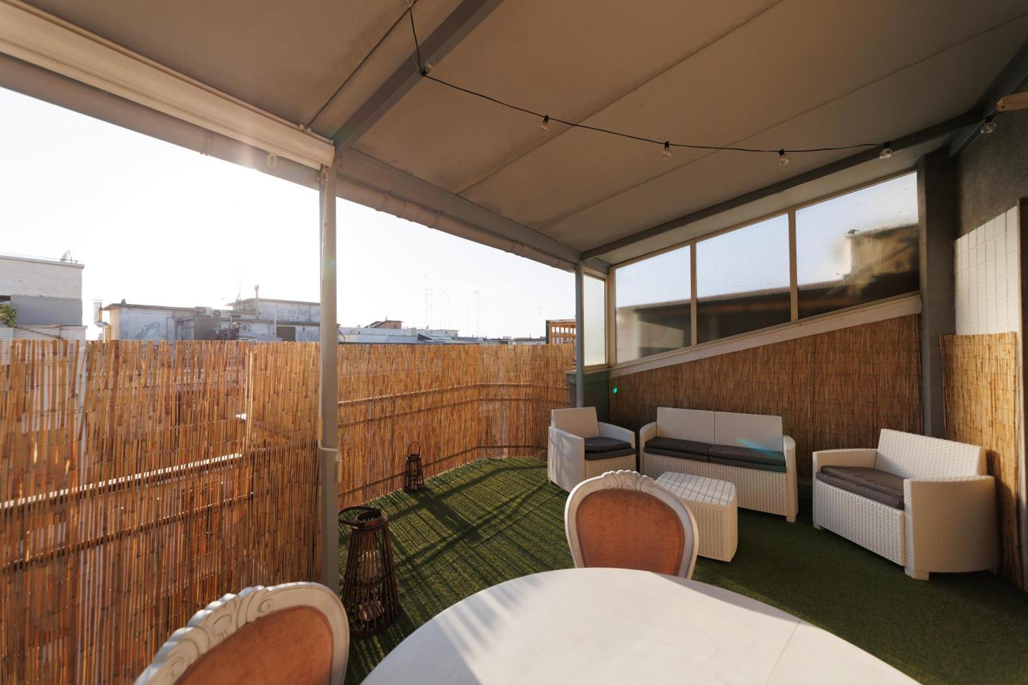 Atticoderossi A 500Mt Da Stazione&Centrostorico Apartment Bari Exterior foto