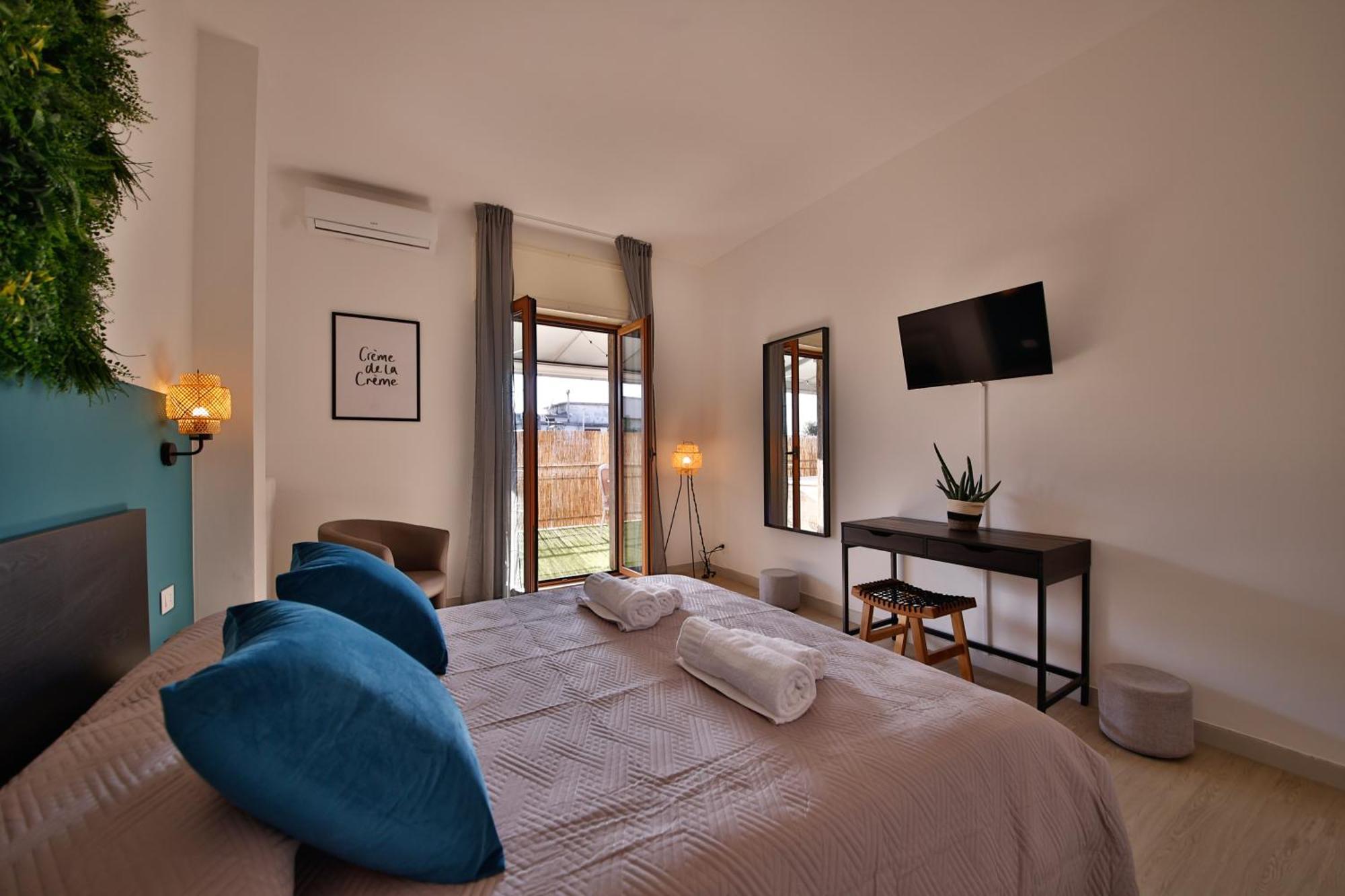 Atticoderossi A 500Mt Da Stazione&Centrostorico Apartment Bari Exterior foto